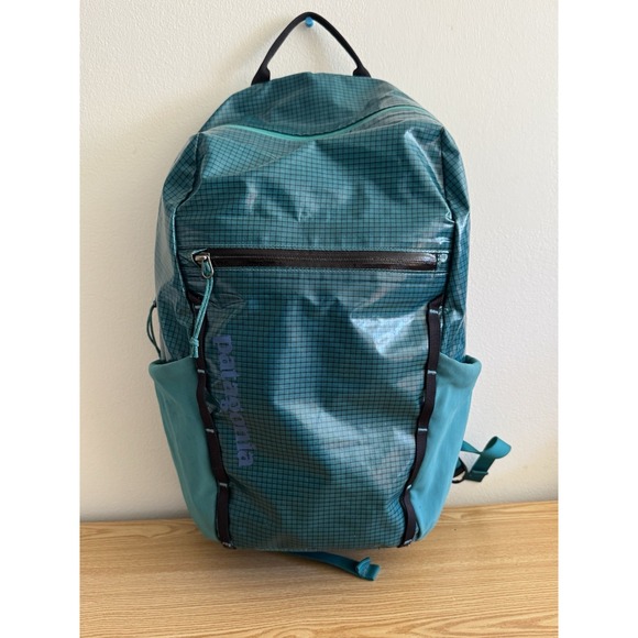 Patagonia Black Hole Backpack 26L Lightweight Tidal Teal 49050 Discontinued - Picture 1 of 10